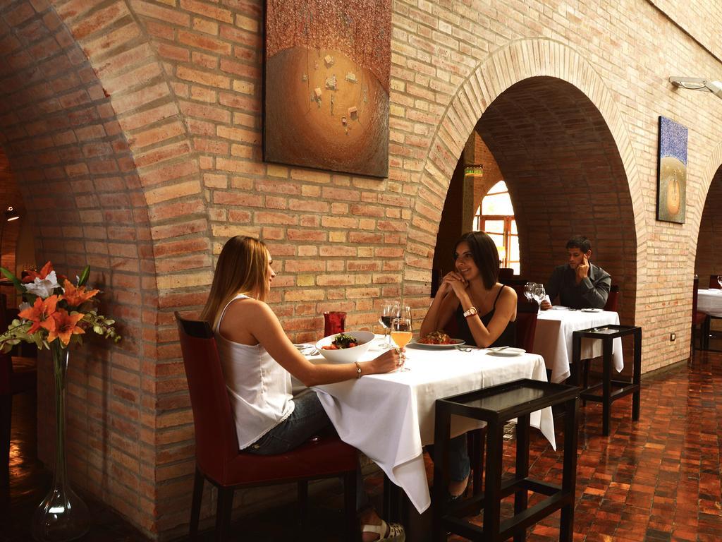 Hotel Del Bono Park San Juan Exteriör bild